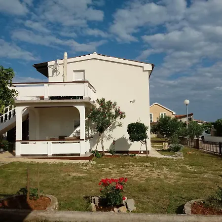 Apartment Apartmani Dokoza Vir