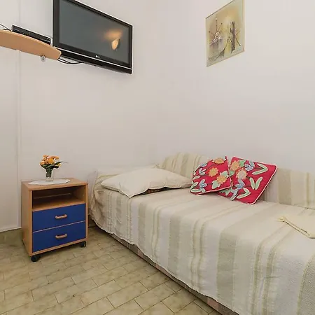 Apartmani Dokoza Apartment *