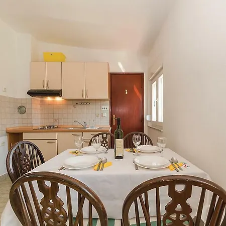 Apartmani Dokoza