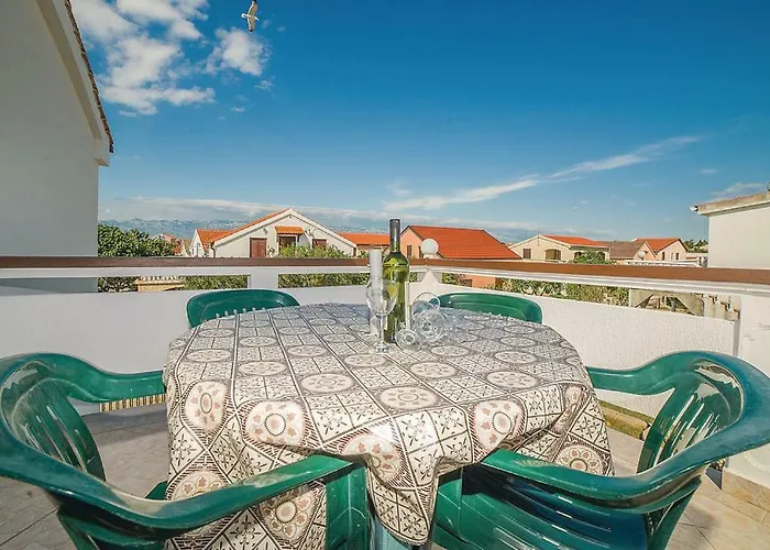 Apartment Apartmani Dokoza Vir